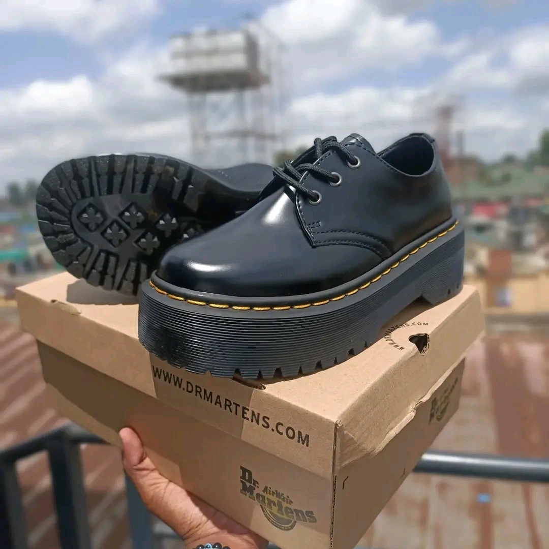 Classy official shoes.