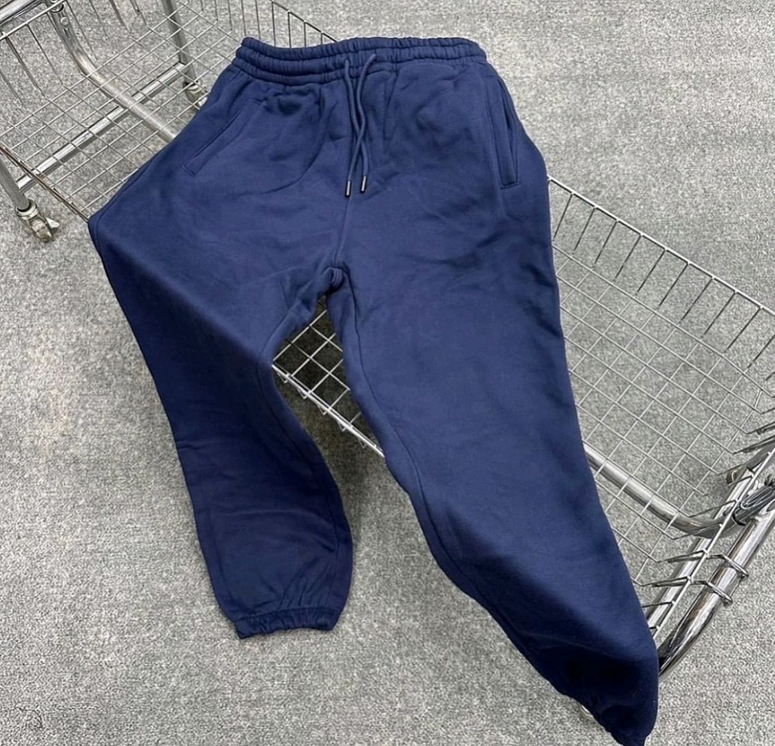 Sweatpants. image 3